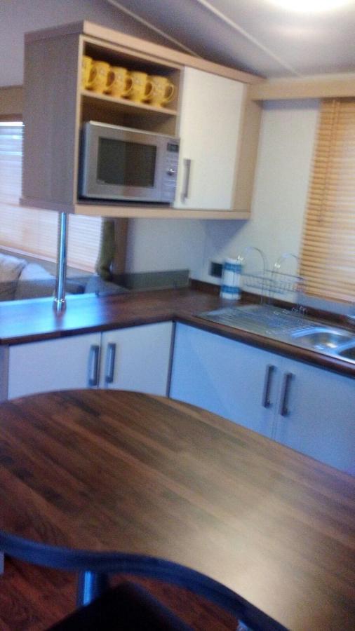 3 Bedroom 2 Bathroom Prestige Caravan Presthaven Sands Talacre Εξωτερικό φωτογραφία